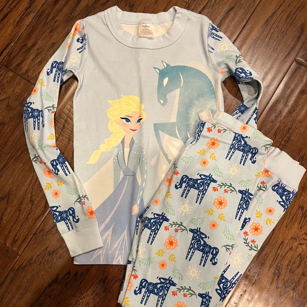 Hanna Andersson Frozen girl’s pajamas